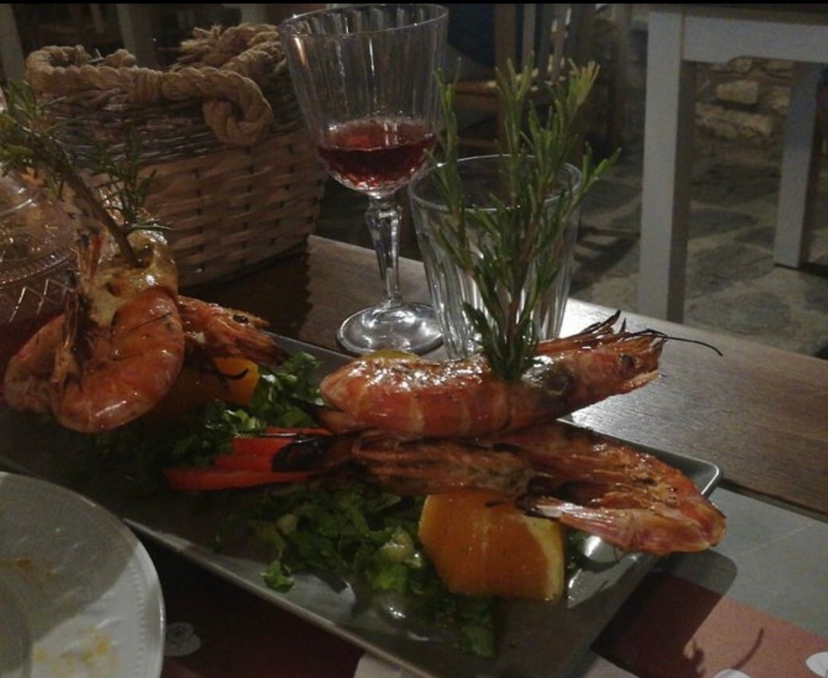GRILLED SHRIMPS WITH SALAD, ORANGE, SESAME