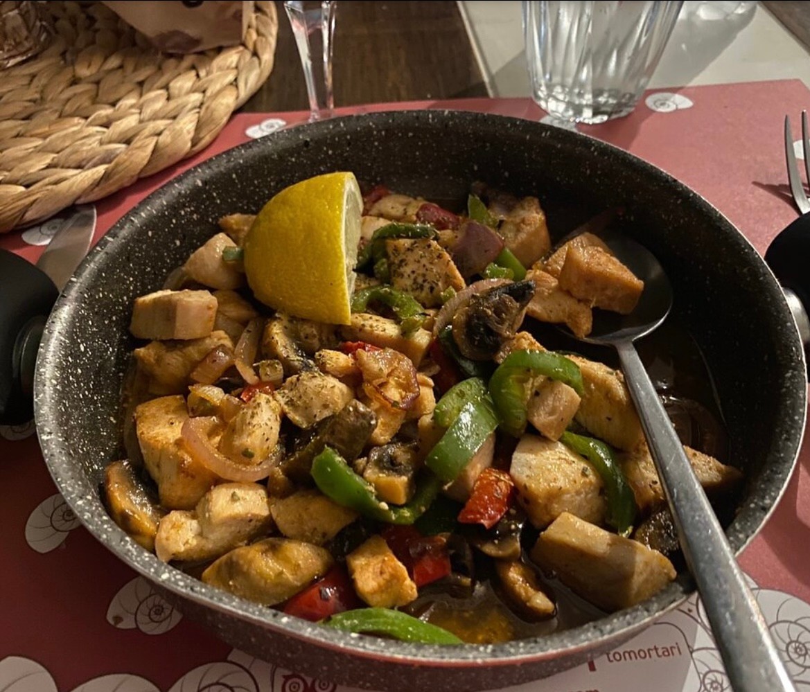 FRYING WITH PEPPERS,ONION,MUSHROOMS