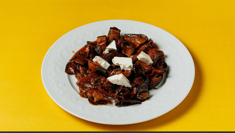 IMAΜ (eggplants in tomato sause)
